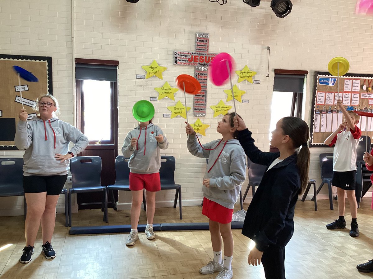 class6Aspull's tweet image. Y6 loved the circus experience last Friday. Thank you so much for organising and funding such a great experience. @aspullchurchpta