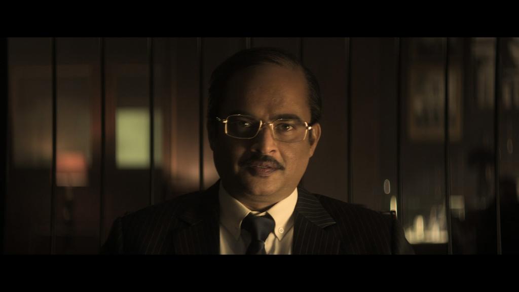 यार क्या गजब लग रहा माधवन.. एकदम अजीत डोभाल लग रहा.. 
आशा है कि फिल्म भी धांसू हो..