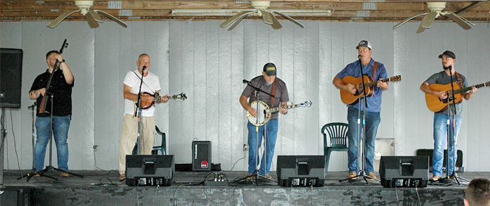 Songs of Home: A benefit for the Waynesburg Community Center
bluegrasstoday.com/songs-of-home-…