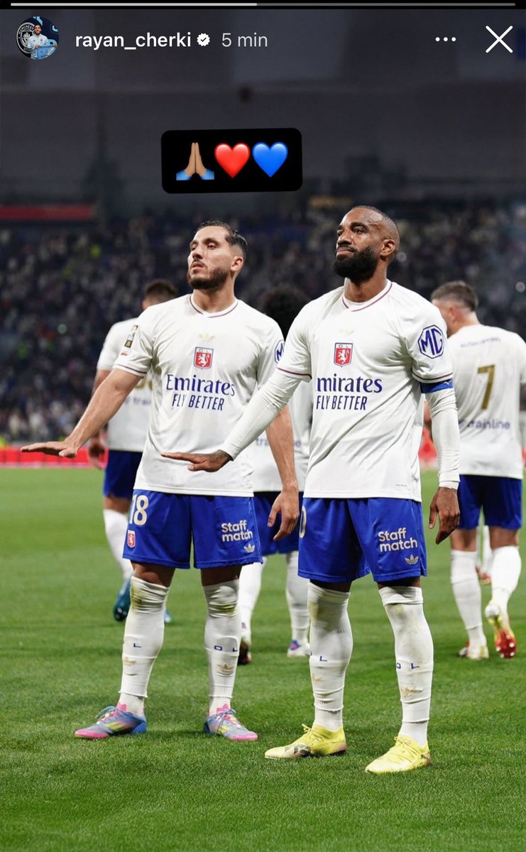 « 🙏🏽❤️💙 » 

La story de Rayan Cherki 🇫🇷 qui a une pensée pour l’OL, maintenu en Ligue 1. 🥹🦁

📲 IG
