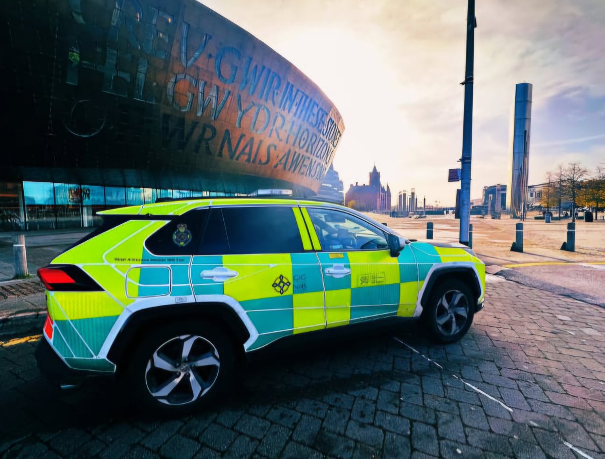 Dafydd999's tweet photo. Cymru High Acuity Unit (CHARU) vacancies now live. Apply via trac by following the link

Current Vacancies - Welsh Ambulance Services University NHS Trust https://t.co/yM1HH0GtYy https://t.co/6UCVgnxlkP