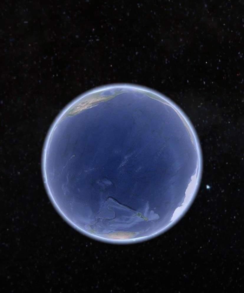 The other side of #Earth and the enormous size of the #Pacific #Ocean.

#matter #energy #nature #science #physics #life #REALITY #Astrophysics #universe #NFT #Astronomy #SpaceX #Knowledgeispower #STARS #NASA #NFTs #NatureBeauty #Temblor #Wednesday