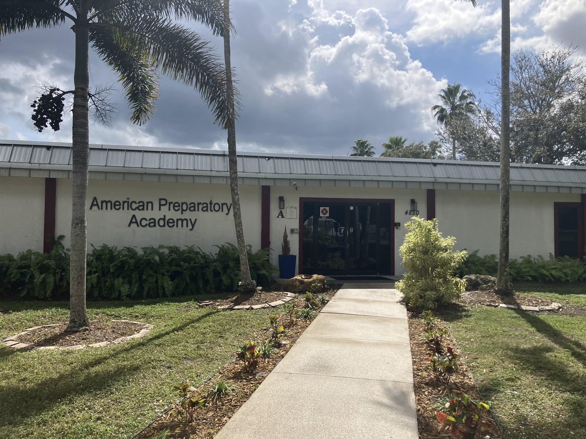 AmericanPrepA's tweet image. So proud to work at APA, a school that sees every student. 💙We uplift neurodiversity, lead with heart, and build a true sense of belonging.
💡 Whole-child focused
🧠 SEL &amp;amp; trauma-informed
🌍 Culturally responsive
#WeAreAPA #ProudEducator #InclusionMatters #ProudToBeAPA