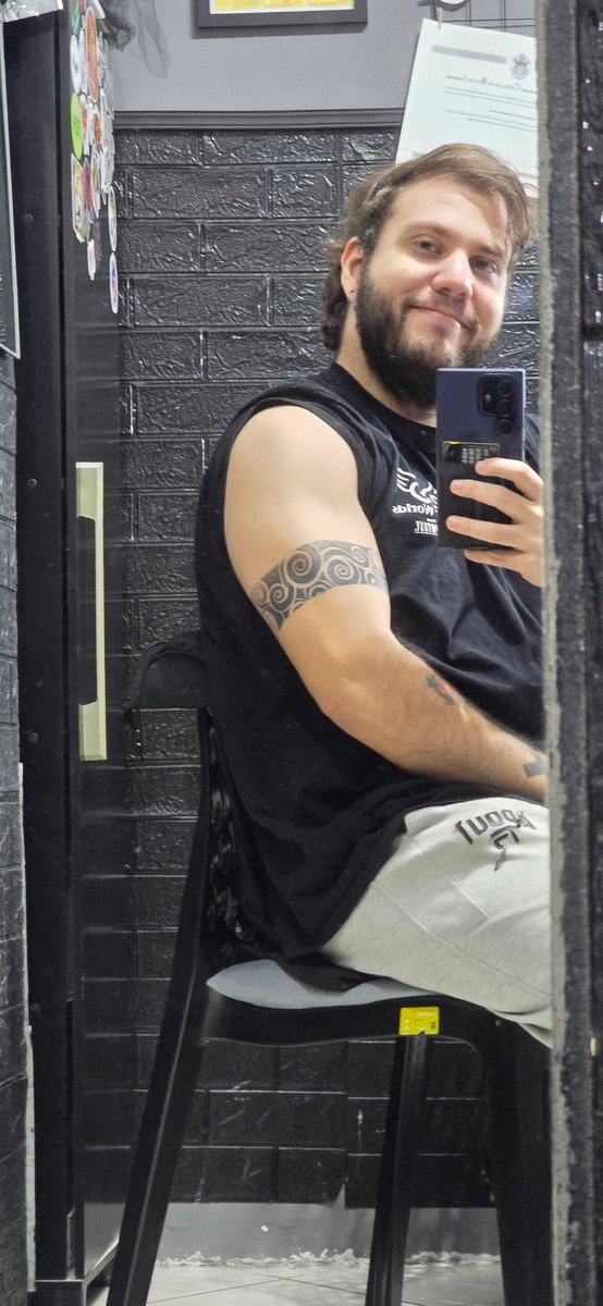 Lufferanha's tweet image. Vou terminar a bendita