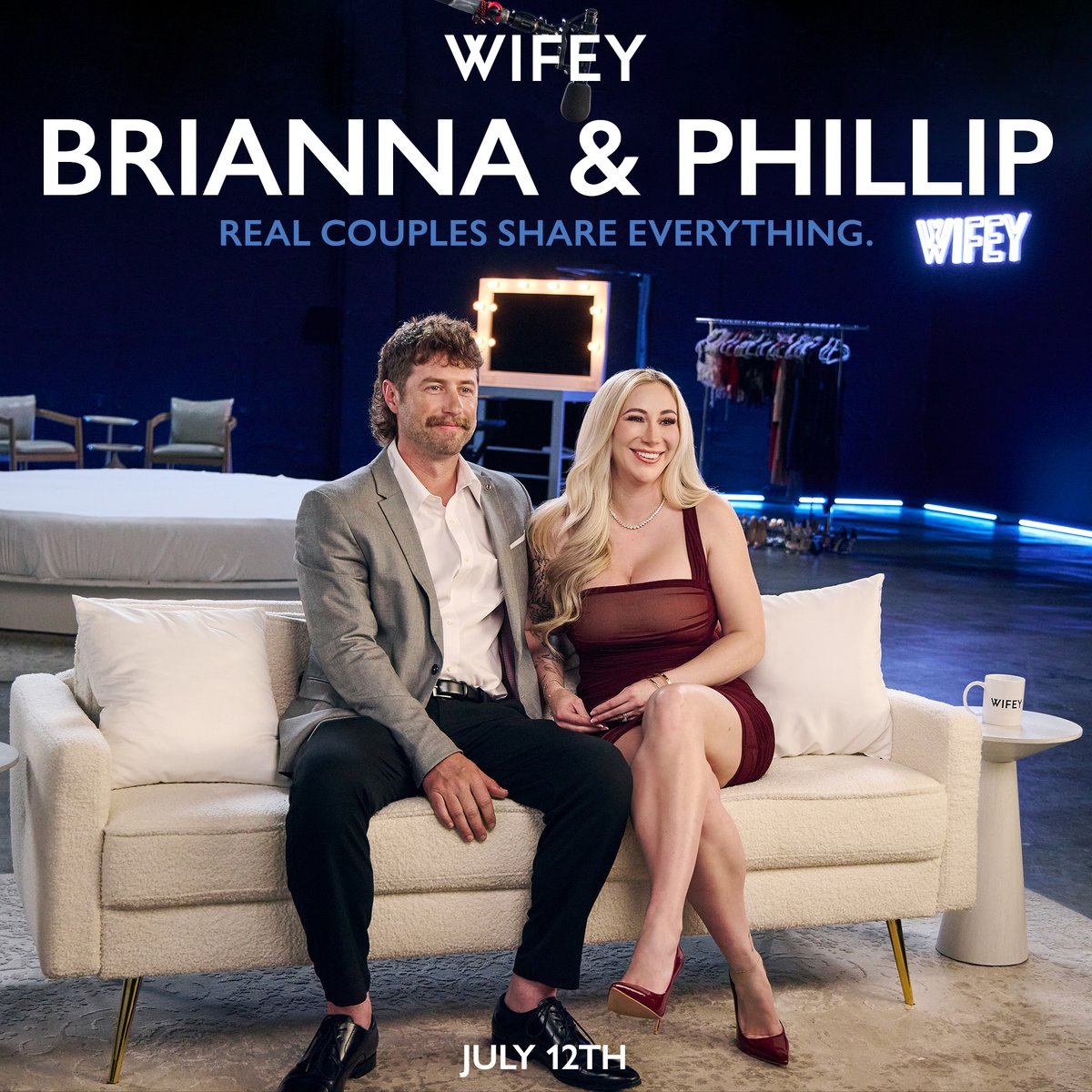 This former teacher is about to give us a lesson in hotwifing we'll never forget 👏 
<a href="/bricoppage/">Brianna Coppage</a> + Phillip &amp; <a href="/SlayherJax/">📍JAXSLAYHER.TV</a> 
vxn.link/BriannaPhillip
