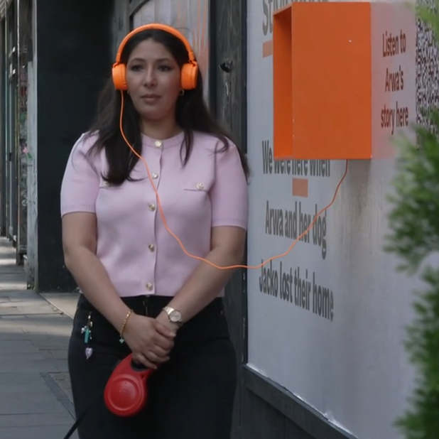 StMungos's tweet image. We were here for Arwa and her dog, Jacko. 🐶
Now, Arwa has shared her story of resilience and recovery as part of our 'We're Here' campaign, featured on @ITVNews yesterday.
🗣️ "I'm proud of this story and the happy ending."
Every day, our frontline teams are out on the…