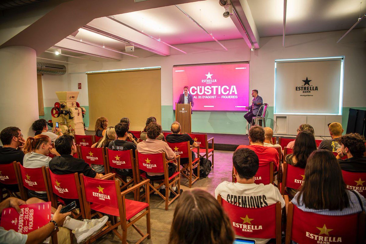 Diputació de Girona (@diputaciogirona) on Twitter photo 🎼 El <a href="/fest_acustica/">Festival Acústica Figueres</a> arriba a la 2️⃣2️⃣a edició amb una trentena d'actuacions que combinen grups del moment amb artistes de llarga trajectòria i nous talents musicals.
🙌 Oques Grasses, Alizzz, Figa Flawas, Lax’n’busto, els Catarres, Doctor Calypso, Mama Dousha i Suu, entre 🎼 El <a href="/fest_acustica/">Festival Acústica Figueres</a> arriba a la 2️⃣2️⃣a edició amb una trentena d'actuacions que combinen grups del moment amb artistes de llarga trajectòria i nous talents musicals.
🙌 Oques Grasses, Alizzz, Figa Flawas, Lax’n’busto, els Catarres, Doctor Calypso, Mama Dousha i Suu, entre