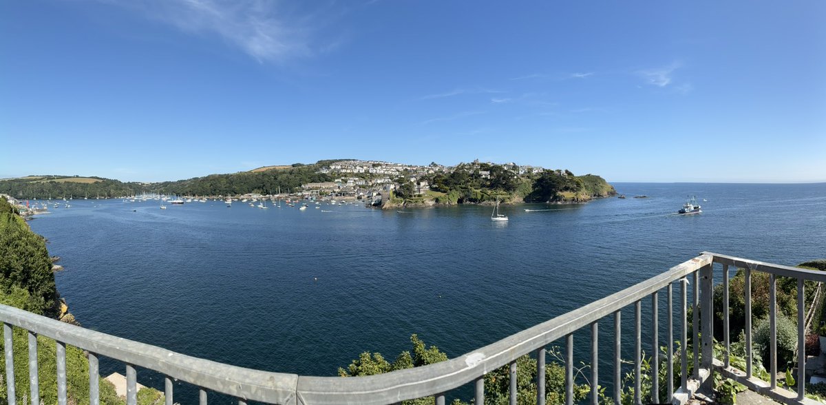 Beautiful blues skies over Fowey today. #fowey. #Cornwall