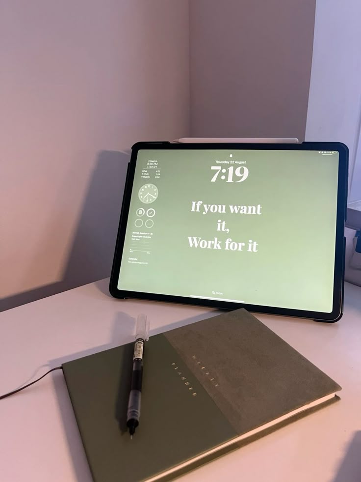 biblio_leo_'s tweet photo. ┈․° #langtwt °․┈

Native: 🇧🇷
Fluent: 🇦🇺/🇺🇸
Conversational: 🇲🇽
Learning 🇩🇪 (target lang), 🇫🇷

┈․° #studytwt °․┈

College: Library science (🇧🇷)
→ Biblioteconomia na Federal de Goiás (8/8)

┈․° #design °․┈

Studying graphic design https://t.co/WiEoh4Hecf