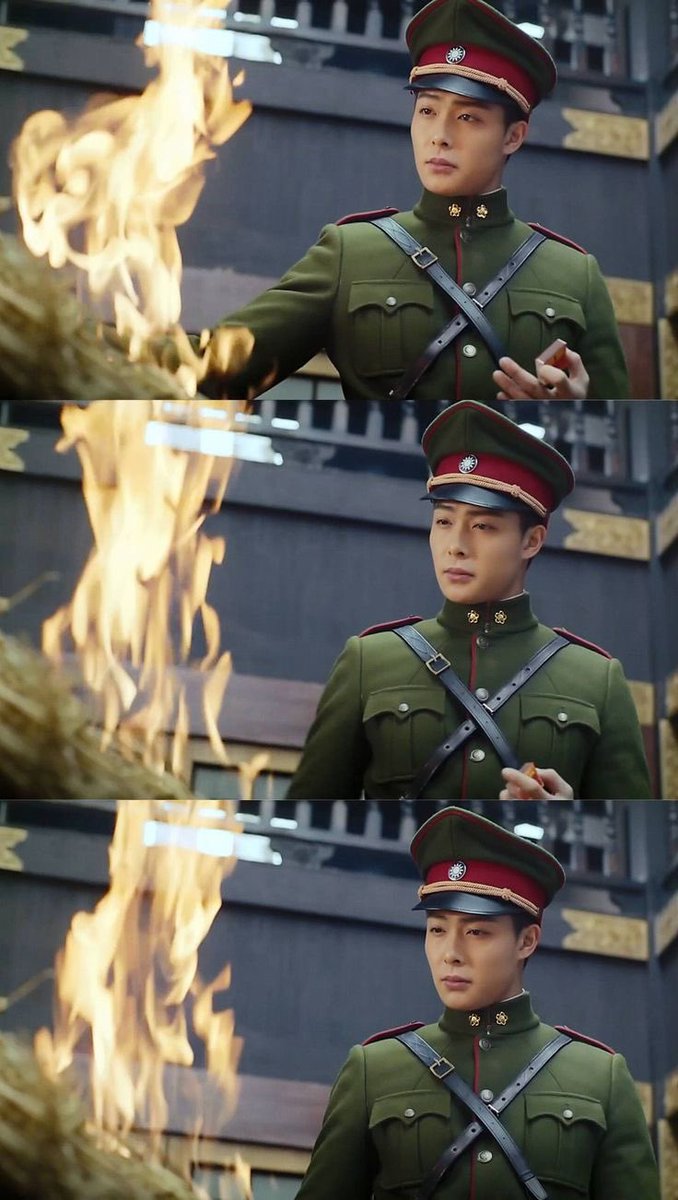 mmaetball's tweet photo. Things Zhang Rishan likes:

-practicing calligraphy in peace
-bathing in peace
-surveilling jiumen kids in peace
-FIIIIIRRRREEEEEE https://t.co/ykApINMJXC