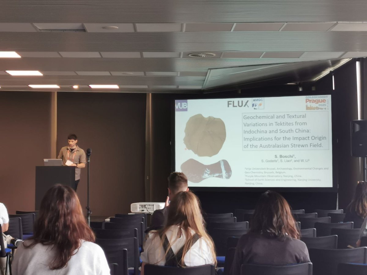 The FLUX Team (ERC Project) (@amgc_flux_team) on Twitter photo In addition to the poster presentations, Fien, <a href="/LisaMeteorites/">Lisa Krämer Ruggiu</a>, Samuele and <a href="/TrygvePrestgard/">Trygve Prestgard</a> presented their talks today on modern and fossil micrometeorites, as well as tektites! We are all grateful to have had the opportunity to present at <a href="/goldschmidt2025/">Goldschmidt2025</a>! ☄️ In addition to the poster presentations, Fien, <a href="/LisaMeteorites/">Lisa Krämer Ruggiu</a>, Samuele and <a href="/TrygvePrestgard/">Trygve Prestgard</a> presented their talks today on modern and fossil micrometeorites, as well as tektites! We are all grateful to have had the opportunity to present at <a href="/goldschmidt2025/">Goldschmidt2025</a>! ☄️