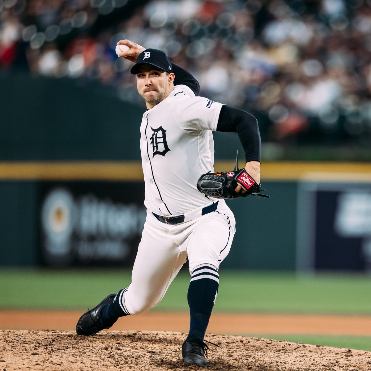 DetroitTigersPR's tweet image. Tommy Kahnle (9) and Will Vest (15) are the second pair of Tigers teammates in franchise history to each record 9+ saves before the All-Star Break.
The other duo: Willie Hernández (16) and Aurelio Lopez (9) in 1984.