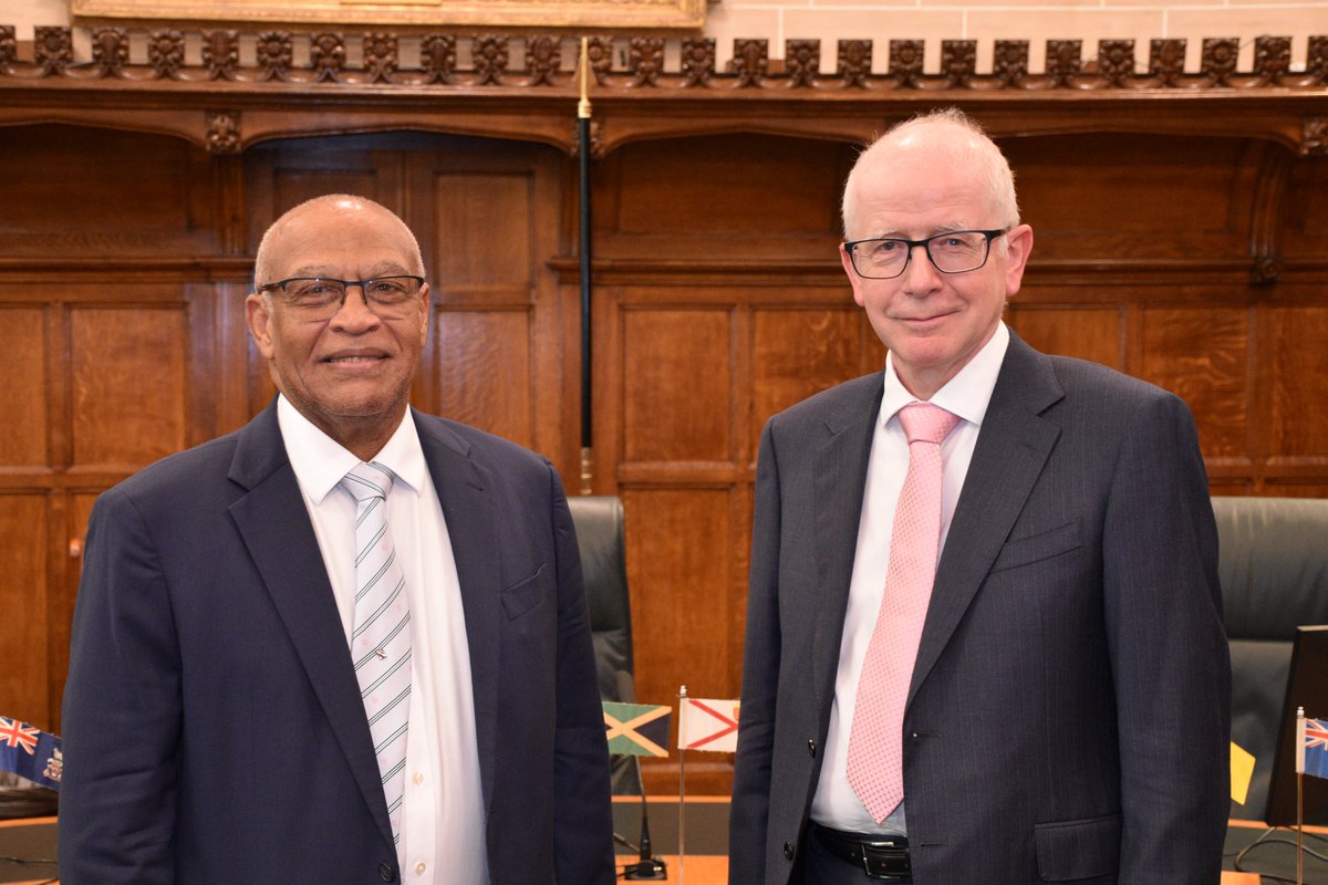 UKSupremeCourt's tweet image. Lord Reed was pleased to welcome Sir Anthony Smellie to the Court ahead of Sir Anthony’s swearing in as a member of the Privy Council.
We look forward to him joining us to sit on the Judicial Committee of the Privy Council in the near future.