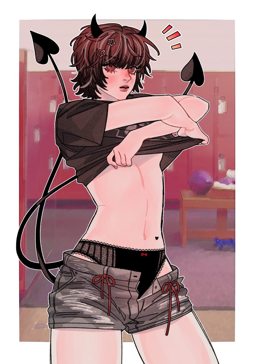 cw : วับๆแวมๆ ล่อแหลมนิดหน่อย

[ห้องล็อคเกอร์ชมรมอเมริกันฟุตบอลช่วงเย็น]

POV : [คุณ]เดินเข้ามาเจอนิกซี่ที่กำลังจะไปอาบน้ำในช่วงที่ทุกคนกลับกันหมดแล้ว