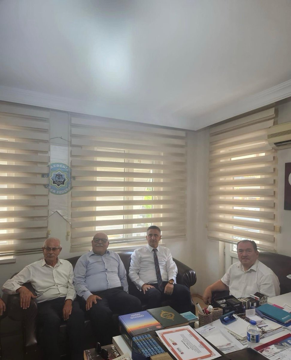 T.C. Kepez Kaymakamlığı (@kepez_kaymakam) on Twitter photo Muharrem ayı dolayısı ile Kaymakamımız Sn. Suat Dervişoğlu, Muratpaşa Kaymakamı Sn. İhsan Kara ile birlikte Akdeniz Konyalılar Derneği Başkanı Sn. Hasan Hüseyin Cengiz’e ziyarette bulundular.
<a href="/suat_dervisoglu/">Suat Dervişoğlu</a>
<a href="/AntalyaValilik/">T.C. Antalya Valiliği</a> Muharrem ayı dolayısı ile Kaymakamımız Sn. Suat Dervişoğlu, Muratpaşa Kaymakamı Sn. İhsan Kara ile birlikte Akdeniz Konyalılar Derneği Başkanı Sn. Hasan Hüseyin Cengiz’e ziyarette bulundular.
<a href="/suat_dervisoglu/">Suat Dervişoğlu</a>
<a href="/AntalyaValilik/">T.C. Antalya Valiliği</a>