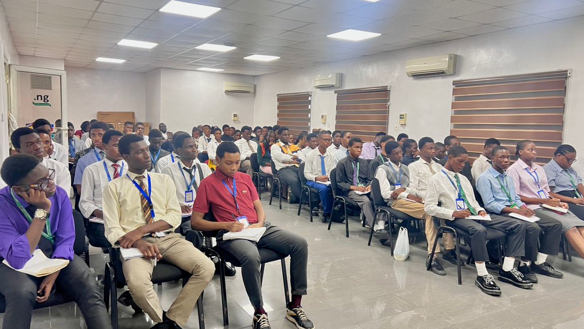Highlight of an ongoing training session at NiRA registry for students from Anchor University diving deep into the world of domain names, DNS, and Nigeria’s own .ng identity.

From understanding how the (DNS) works,and the importance of the .ng in national digital identity.