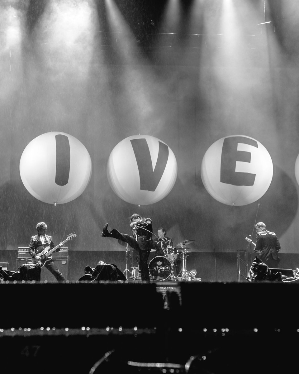 The Hives tweet media