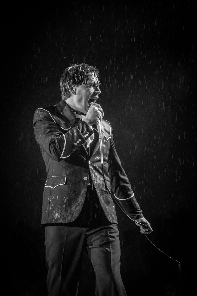 The Hives tweet media
