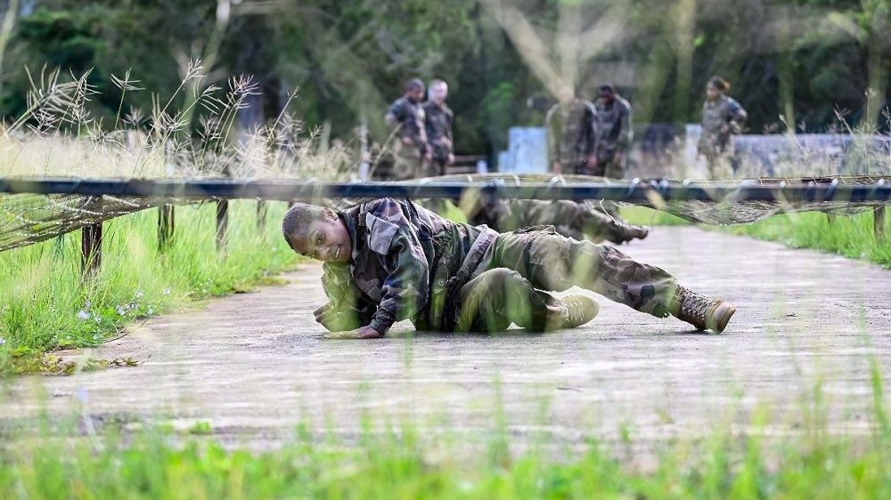 DRHATofficiel's tweet image. Le VDAT, c’est 4 mois d’immersion dans l’@armeedeterre de Terre pour 300 jeunes en 2025 🪖.
👉Objectif : découverte, dépassement, engagement.
Une voie souple vers la réserve ou l’active.
Expérimenté en Outre-mer, tourné vers l’avenir.
