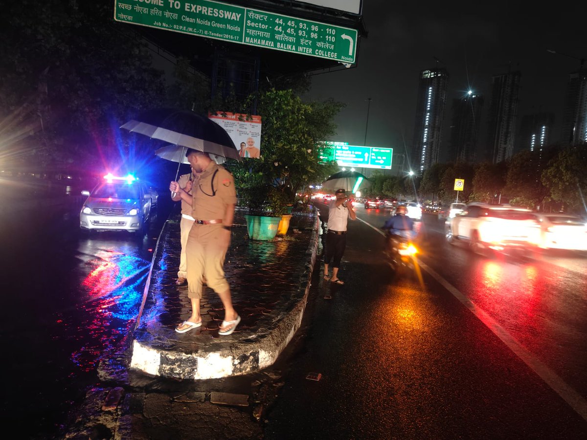 DCP Traffic Noida (@dcptrafficnoida) on Twitter photo .<a href="/dcptrafficnoida/">DCP Traffic Noida</a> рджреНрд╡рд╛рд░рд╛ Old HTMS рдХрдЯ(рдиреЙрдПрдбрд╛тАУрдЧреНрд░реЗрдЯрд░ рдиреЙрдПрдбрд╛ рдПрдХреНрд╕рдкреНрд░реЗрд╕тАУрд╡реЗ) рдкрд░ рдпрд╛рддрд╛рдпрд╛рдд рд╡реНрдпрд╡рд╕реНрдерд╛ рдХрд╛ рдирд┐рд░реАрдХреНрд╖рдг рдХрд┐рдпрд╛ рдЧрдпрд╛ рддрдерд╛ рдпрд╛рддрд╛рдпрд╛рдд рдХреЗ рд╕реБрдЧрдо рд╕рдВрдЪрд╛рд▓рди рдмрдирд╛рдП рд░рдЦрдиреЗ рдХреЗ рд╕рдВрдмрдВрдз рдореЗрдВ рд╕рд░реНрд╡ рд╕рдВрдмрдВрдзрд┐рдд рдХреЛ рдЖрд╡рд╢реНрдпрдХ рджрд┐рд╢рд╛-рдирд┐рд░реНрджреЗрд╢ рджрд┐рдП рдЧрдПред
рдпрд╛рддрд╛рдпрд╛рдд рд╣реЗрд▓реНрдкрд▓рд╛рдЗрди рдирдВ0- 9971009001 .<a href="/dcptrafficnoida/">DCP Traffic Noida</a> рджреНрд╡рд╛рд░рд╛ Old HTMS рдХрдЯ(рдиреЙрдПрдбрд╛тАУрдЧреНрд░реЗрдЯрд░ рдиреЙрдПрдбрд╛ рдПрдХреНрд╕рдкреНрд░реЗрд╕тАУрд╡реЗ) рдкрд░ рдпрд╛рддрд╛рдпрд╛рдд рд╡реНрдпрд╡рд╕реНрдерд╛ рдХрд╛ рдирд┐рд░реАрдХреНрд╖рдг рдХрд┐рдпрд╛ рдЧрдпрд╛ рддрдерд╛ рдпрд╛рддрд╛рдпрд╛рдд рдХреЗ рд╕реБрдЧрдо рд╕рдВрдЪрд╛рд▓рди рдмрдирд╛рдП рд░рдЦрдиреЗ рдХреЗ рд╕рдВрдмрдВрдз рдореЗрдВ рд╕рд░реНрд╡ рд╕рдВрдмрдВрдзрд┐рдд рдХреЛ рдЖрд╡рд╢реНрдпрдХ рджрд┐рд╢рд╛-рдирд┐рд░реНрджреЗрд╢ рджрд┐рдП рдЧрдПред
рдпрд╛рддрд╛рдпрд╛рдд рд╣реЗрд▓реНрдкрд▓рд╛рдЗрди рдирдВ0- 9971009001