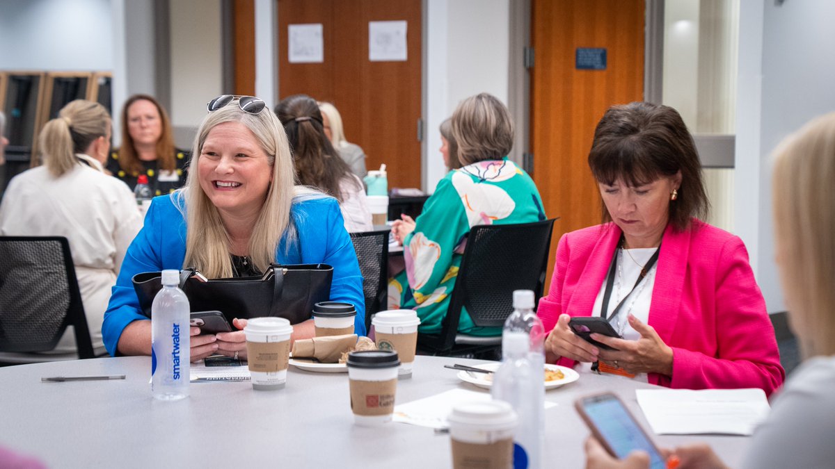 wim_ata's tweet image. Starting the day at the #ATAWomenInMotion Symposium hosted by @FedEx with a welcome breakfast! ☕🍳Excited for a full schedule of engaging sessions with our peers.
#WIMMING