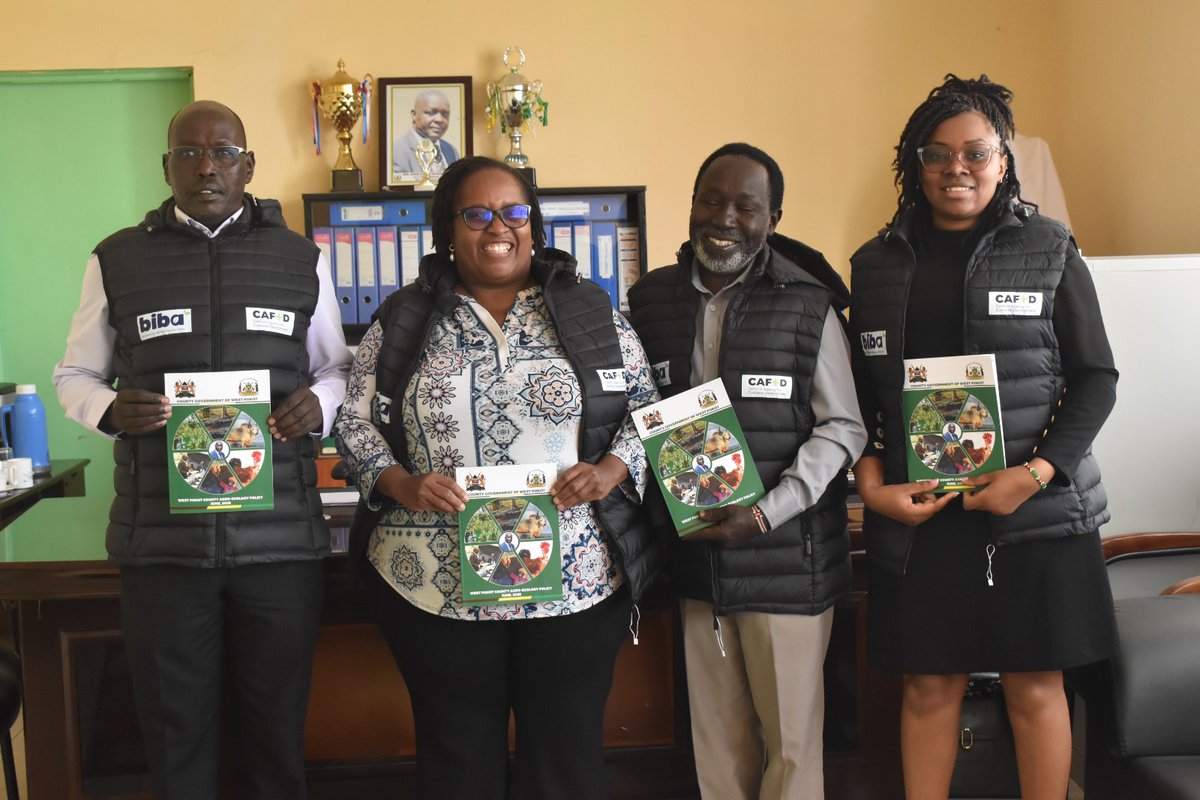 BIBA_Kenya's tweet image. Today we met with Hon. Wilfred Longronyang, CECM for Agriculture, West Pokot, to finalize preparations for the launch of the Agroecology Policy.
Venue: Mtelo Hall, Kapenguria
Date: Tomorrow, 10th July 2025
Time: 10:00 AM – 2:00 PM
Join us.
#Agroecology #FoodSovereignty
