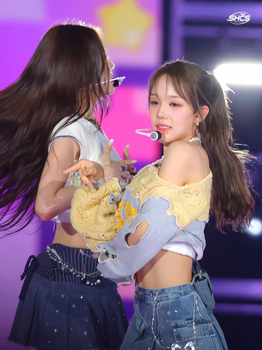 지랑즈 🐱🐶 
#izna #이즈나방지민 
#방지민 #유사랑 #지랑즈