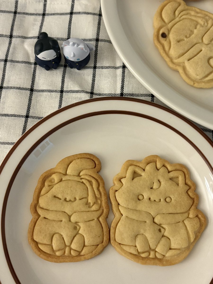 7디페에 트친비로 들고갈 메가캣 쿠키😝
디페 오시는 트친분들 마음🩷 눌러주시면 과자공장 돌려서 챙겨가겠습니다 🏃‍♀️💨💨