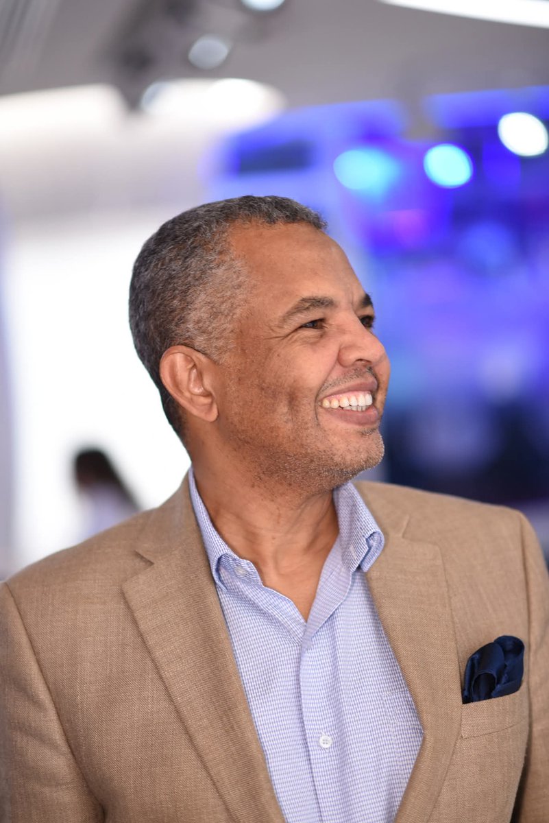 Ataf Mohamed عطاف محمد (@atafmohamed3) on Twitter photo الإعلامي الأستاذ أحمد القرشي يتراجع عن قبول منصب وزير الإعلام، ويقدم اعتذاره عن تولي الوزارة.
#السودان #sudan
<a href="/ahmadhgurashi/">أحمد القرشي إدريس</a> الإعلامي الأستاذ أحمد القرشي يتراجع عن قبول منصب وزير الإعلام، ويقدم اعتذاره عن تولي الوزارة.
#السودان #sudan
<a href="/ahmadhgurashi/">أحمد القرشي إدريس</a>