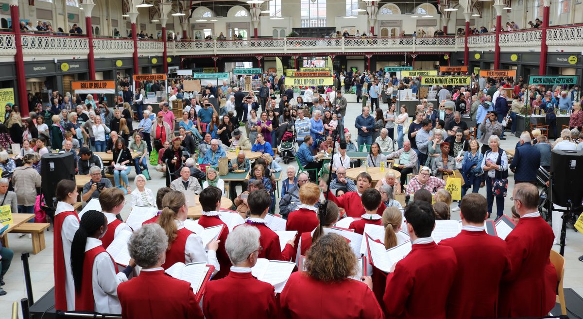 WatesGroup's tweet image. In collaboration with @DerbyCC, it was great to be able to launch the newly restored #DerbyMarketHall recently, ahead of the summer trading months, as completion on the project drew near.
Seeing the crowds turn out and the space thriving is fantastic: eu1.hubs.ly/H0lFG8C0