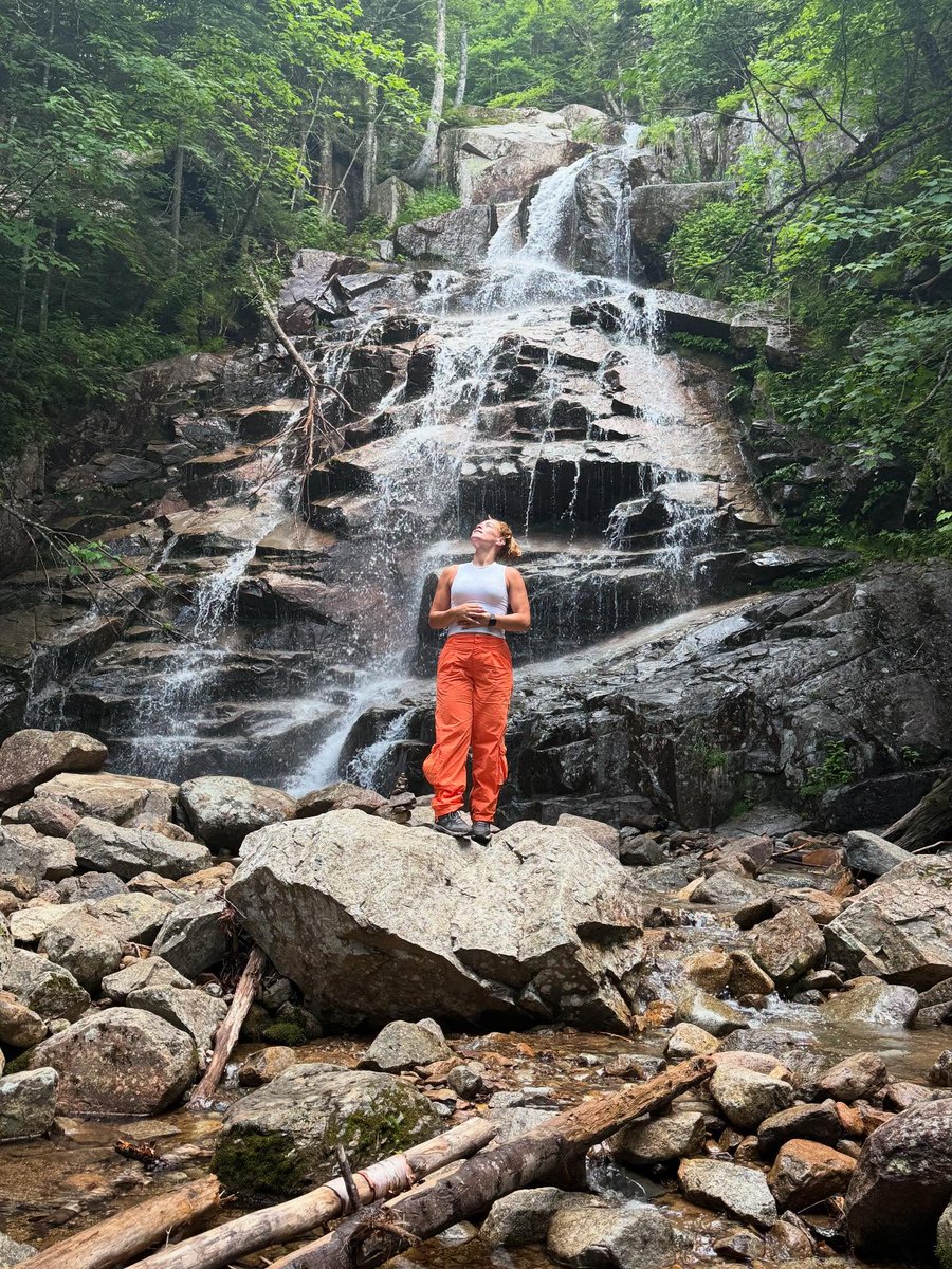 White Mountains New Hampshire tweet media