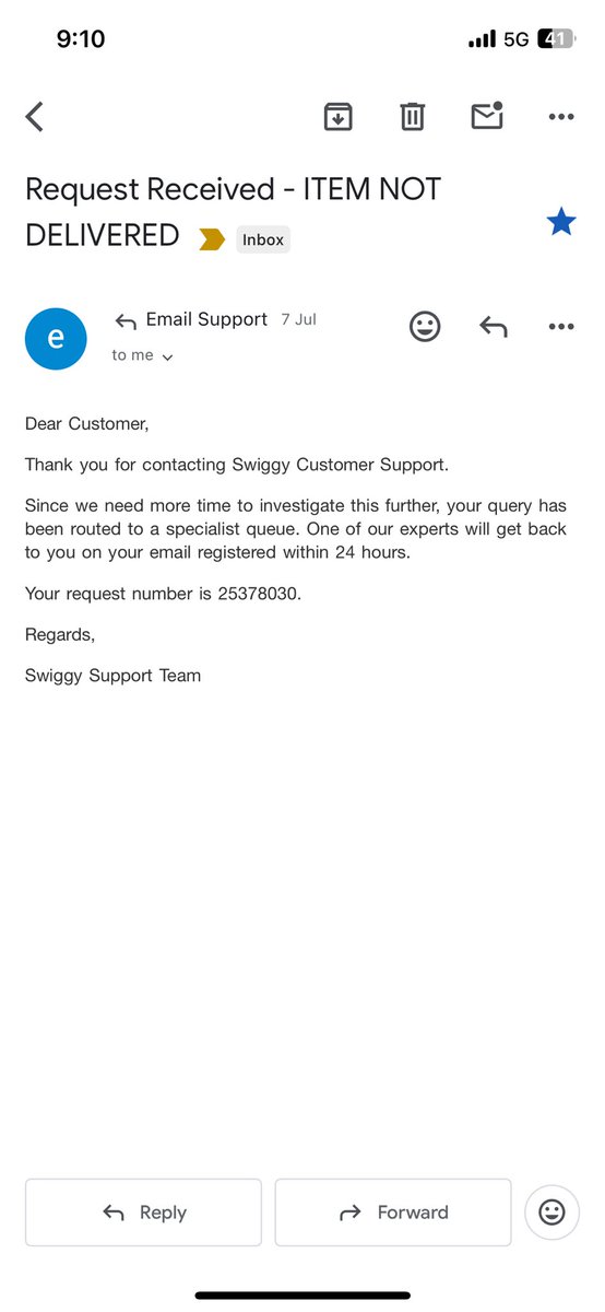 BennySIBIN's tweet photo. Over to @zomato forever. I hope @zomatocare 

@Swiggy my complaint number is 25378030 ( if it exists).  The name of your delivery agent is MONU KUMAR KARMAWAT, belongs to navi mumbai location. Y do u hire such fraudsters!

#swiggyscam #swiggyfail  #swiggysupport #planecrash https://t.co/cQMFfdD7LI