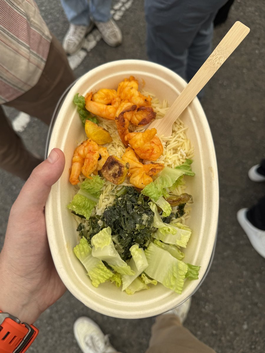 LegendaryScoop's tweet image. Lunch at Galaxy Unpacked