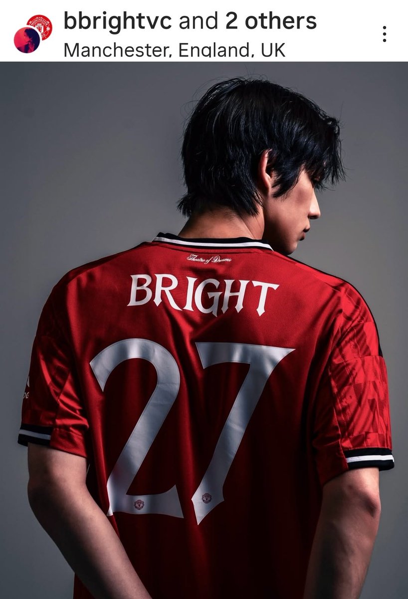 สมัยเด็กผิดหวังไม่ผ่านคัดตัวจูงมือนักเตะลงสนาม (เแมนยูฯมาเตะที่สนามราชมังฯ)
ดูตอนนี้ซิน้องไบร์ทเกินไปมากๆๆ
ถ้าแมนยูฯทำคะแนนดีกลับมาท้อปฟอร์มอีกครั้งเหมือนสมัย 3 แชมป์
น้องมันคงหวีดไม่หลับไม่นอนล่ะ
BRIGHT VACHIRAWIT
#bbrightvc 
#ManUtd 
#adidas 
#adidasFootball
<a href="/bbrightvc/">bright</a>