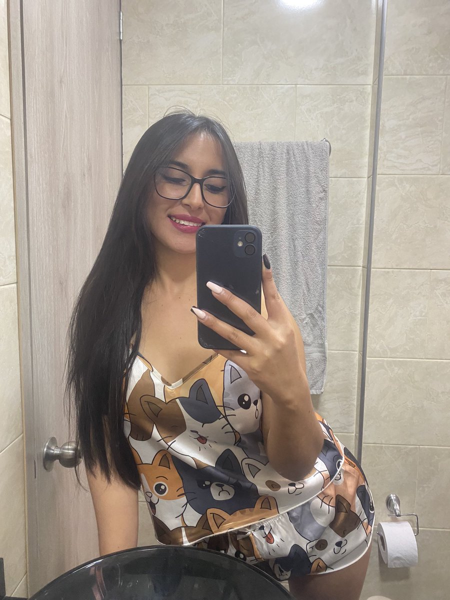 Sofia R. tweet media