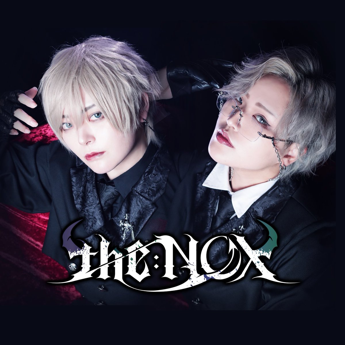 theNOX_2025's tweet photo. ✨😈男装BAR the:NOX🍸✨

＼2025.7.18 グランドオープン／

【料金】
女性 2,200円〜
男性 3,300円〜

【営業時間】
20:00-4:50(L.O.4:30)

╬╬═════════════╬╬

悪魔×乙女ゲームコンセプトの男装BAR🍸✨️

悪魔でバーテンダーなキャラクターがあなたを
お待ちしております⚜️

╬╬═════════════╬╬

😈the:NOX🍸
〒542-0084
大阪府大阪市中央区宗右衛門町2-25南ビルB1 A号室

🌐STORES🍸
https://t.co/7AlnDRUibm

#男装 #男装カフェ #コンカフェ #大阪
