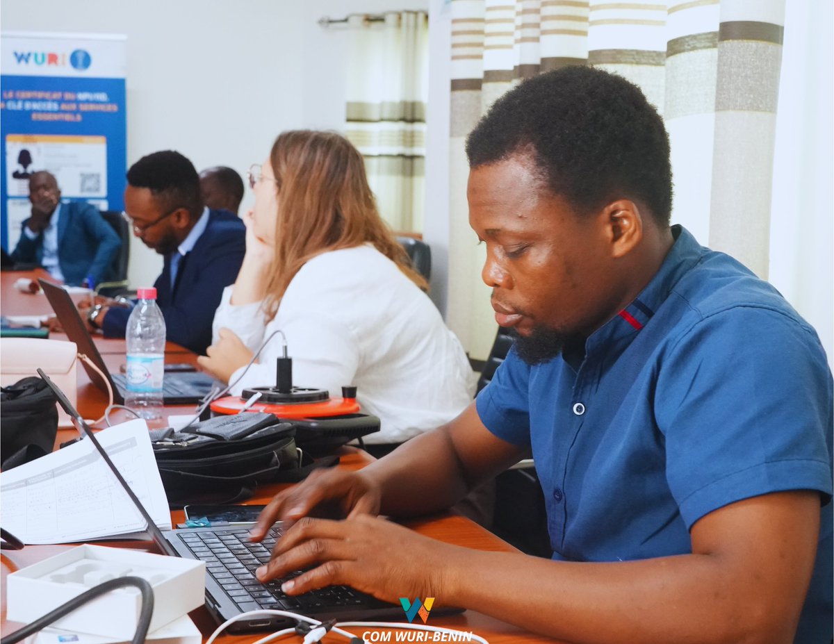wuri_benin's tweet photo. Modernisation de l’identification des personnes  : le projet Wuri-Bénin  appuie la mise en œuvre du système #CRVS et le renforcement du #RNPP
👉 Découvrez l’intégralité de l’article en cliquant sur le lien suivant : https://t.co/mYEwYkxuJf https://t.co/LsQm4QP3OA