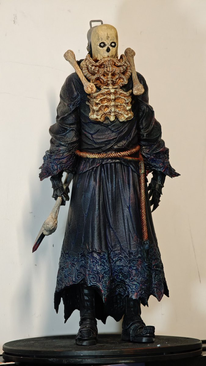 yin_zeonic's tweet image. 大黑暗 扎哈.桑科 sculpted by @wanggangmodle painting completed😃 #daidark #林田球