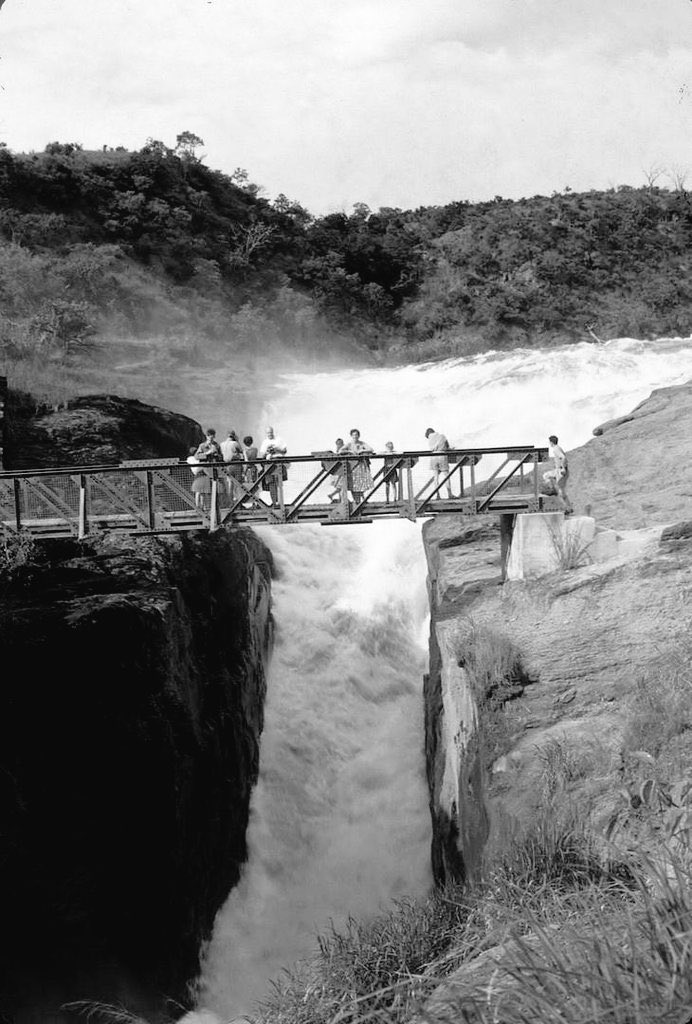 Did you know there existed a bridge at Murchison Falls!!!!???