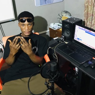 YawFit's tweet photo. #NewProfilePic https://t.co/51VmgUr0kJ