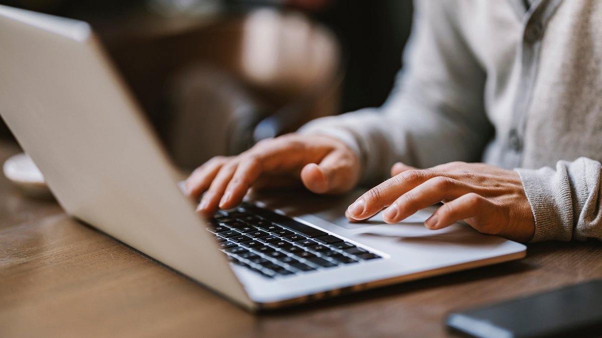 acquisition_int's tweet image. Check out this insightful article on the four tech hurdles that businesses need to overcome in order to succeed in the second half of 2025. A must-read for all business owners looking to grow in the ever-evolving tech landscape. 👉 zurl.co/fQddh 

#ACQ #TechChallenges