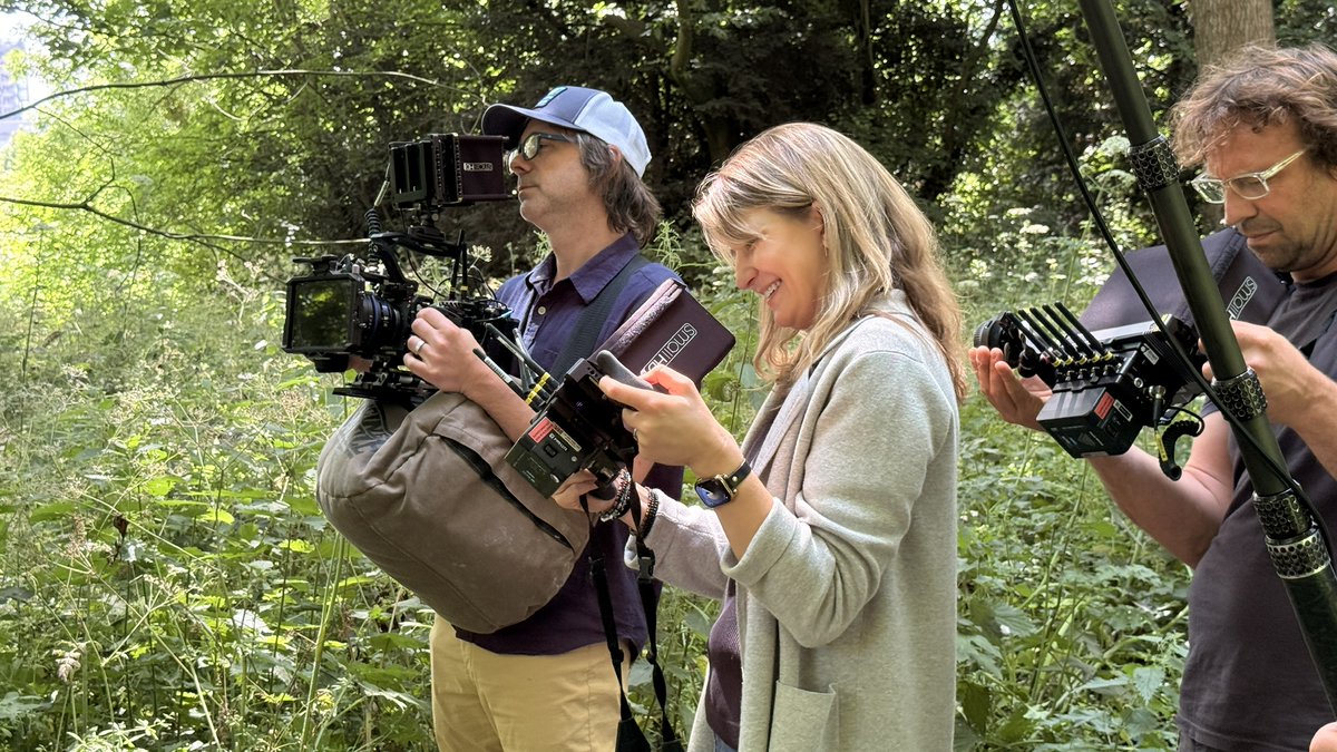 TelepathyTapes's tweet image. BTS from England 🇬🇧🎬
Filming with Dr. Rupert Sheldrake gave us a deeper lens into why so many truths, especially those that challenge scientific dogma, are dismissed before they’re understood.
Sometimes the “impossible” is just ahead of its time.
🎥 Can’t wait to share this…