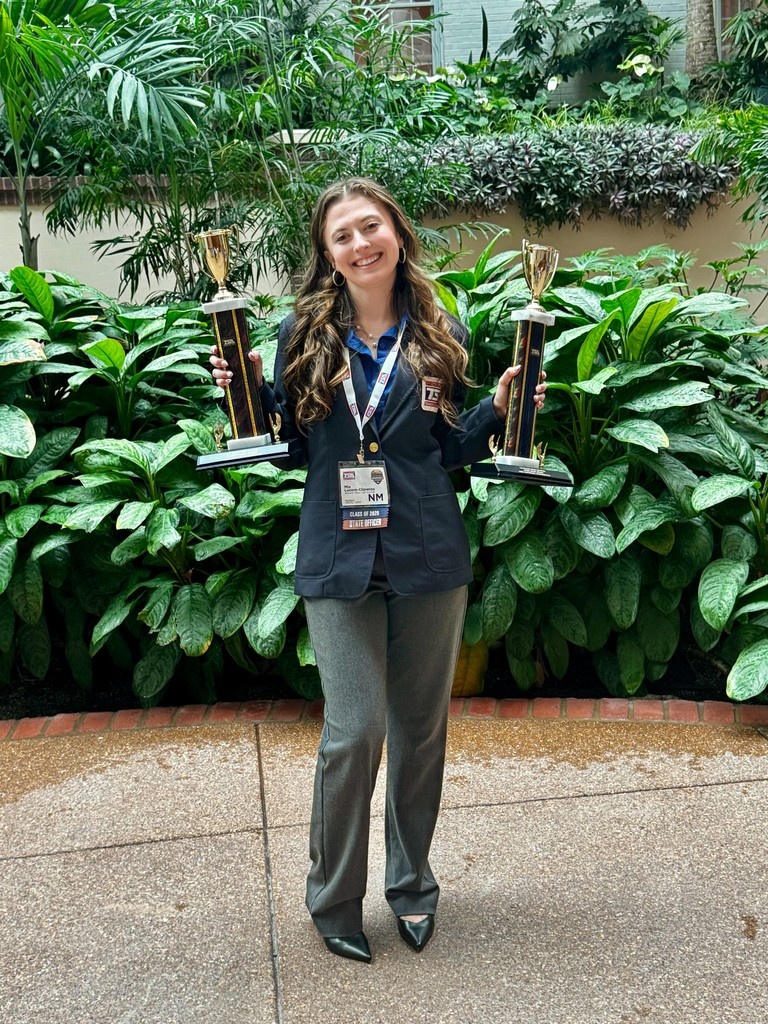 ABQschools's tweet photo. Big win for VVHS at the TSA National Conference! ๐ฅ
๐ 1st in STEM Mass Media (Luke, Wiley, Mia)
๐จ 2nd in Promotional Design (Mia)
The only APS team at Nationalsโand they brought home the hardware!
https://t.co/ZeDkU5Zh7a
#APSgoodnews #APSproud https://t.co/Bs5i1166Ar