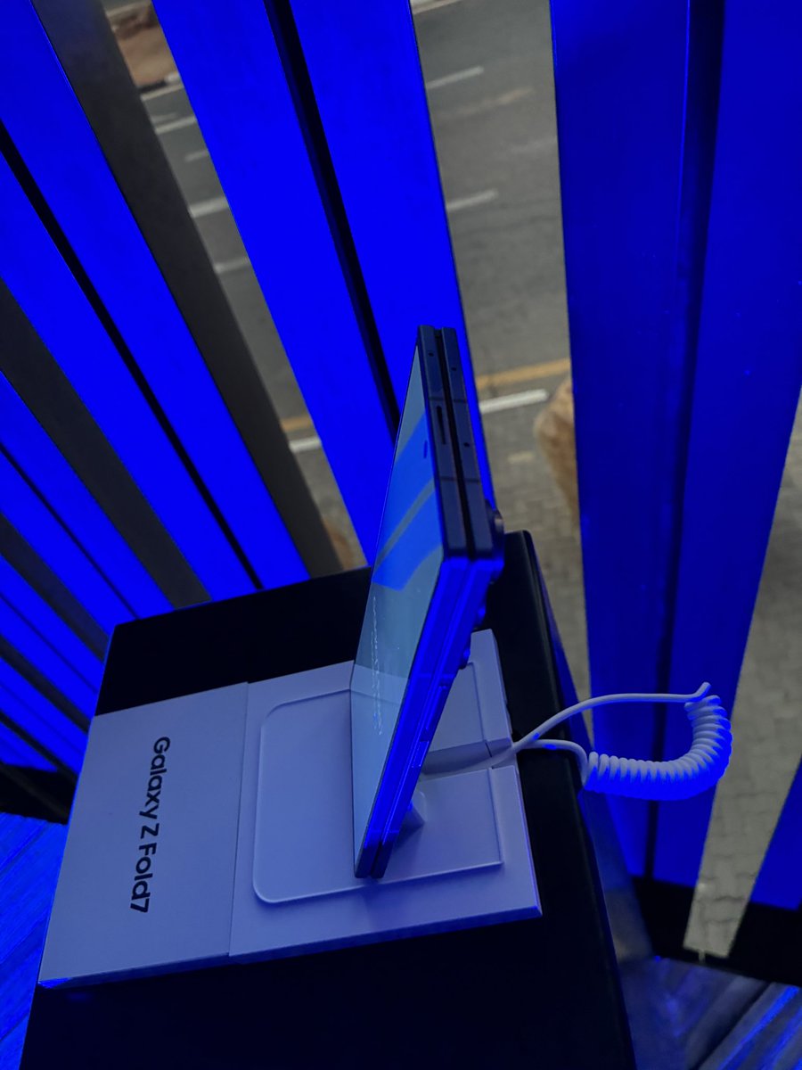 Lindsey Schutters (@sharpschutters) on Twitter photo While not quite pushing the category envelope, <a href="/SamsungMobileSA/">Samsung Mobile SA</a> has certainly closed the gap 🤣 on the Chinese competition with the impressively thin #GalaxyZFold7 While not quite pushing the category envelope, <a href="/SamsungMobileSA/">Samsung Mobile SA</a> has certainly closed the gap 🤣 on the Chinese competition with the impressively thin #GalaxyZFold7