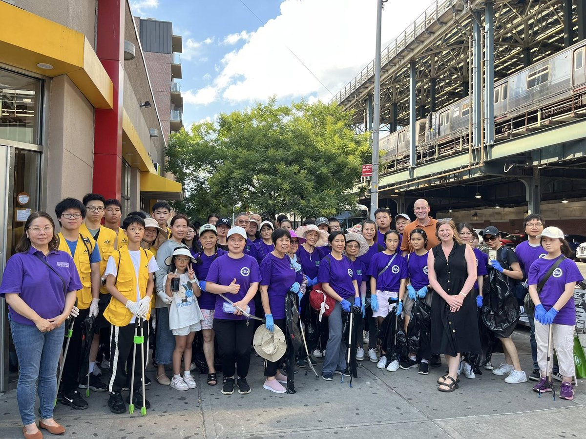 pcra_nyc's tweet image. We teamed up with @HCS_Homecrest to clean the sidewalks in Coney Island! It was a hot, sunny day, but our amazing volunteers showed up to beautify the community together! Thank you to Councilman @JustinBrannan for his support!
#pcranyc #nonprofitorganization #nonprofit #newyork