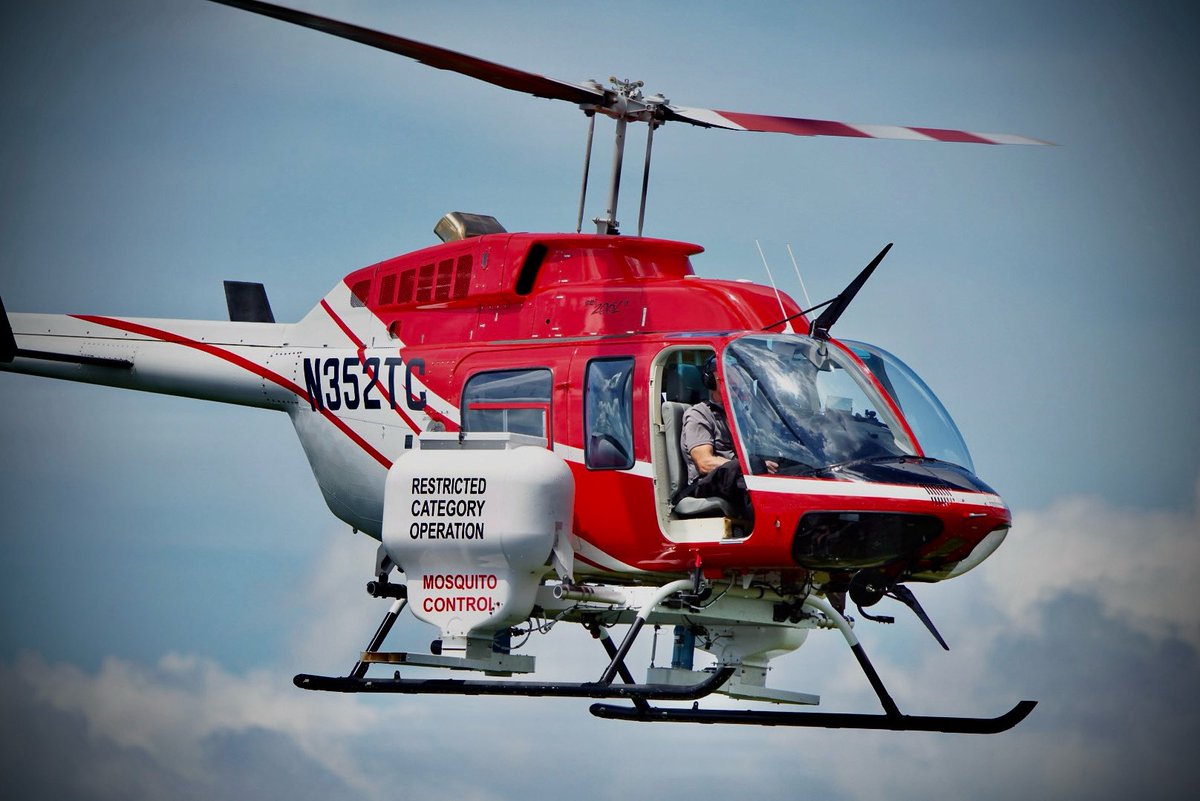 tbcameraman's tweet photo. Photographing one of my favorite subjects. 🚁 #aviationphotography #helicopters #bell206 #nomoremosquitos https://t.co/YA6Ulx9uMg