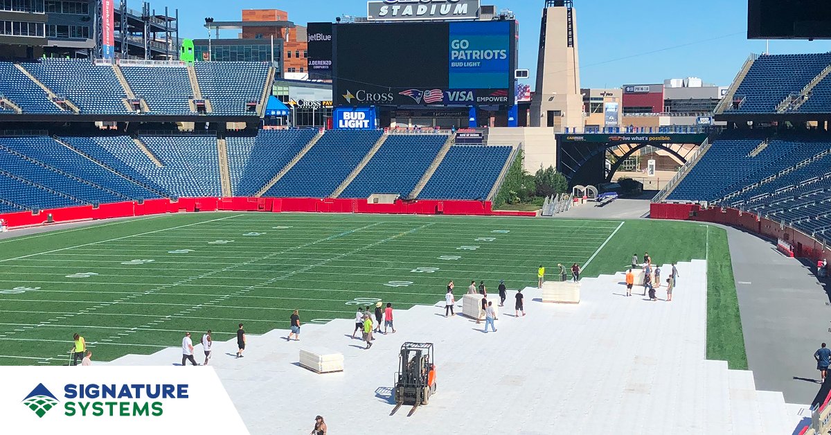 Matrax® panels are designed for quick installation &amp; durability in stadiums. Reinforced overlapping flanges ensure a secure fit to prevent liquids &amp; debris from reaching turf, protecting natural, synthetic, &amp; hybrid surfaces under heavy loads. 

hubs.li/Q03wb3yy0

#Matrax