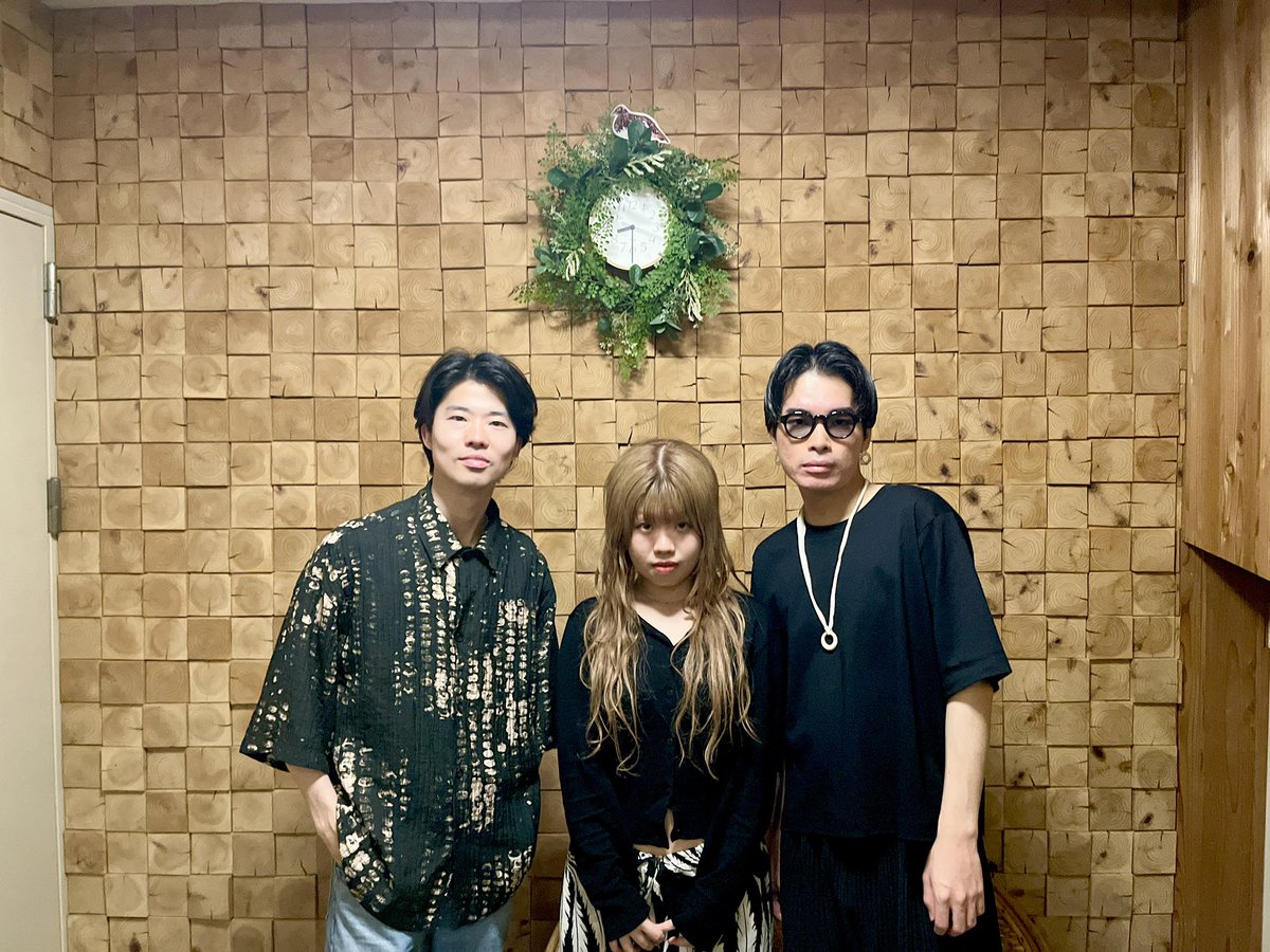先日レポート！
歌録りの日でした！！

皆さんありがとうございました！😆

<a href="/imimmusic/">I'm</a>

 #VocalRecording
 #PoonRec
 #HappinessStudio