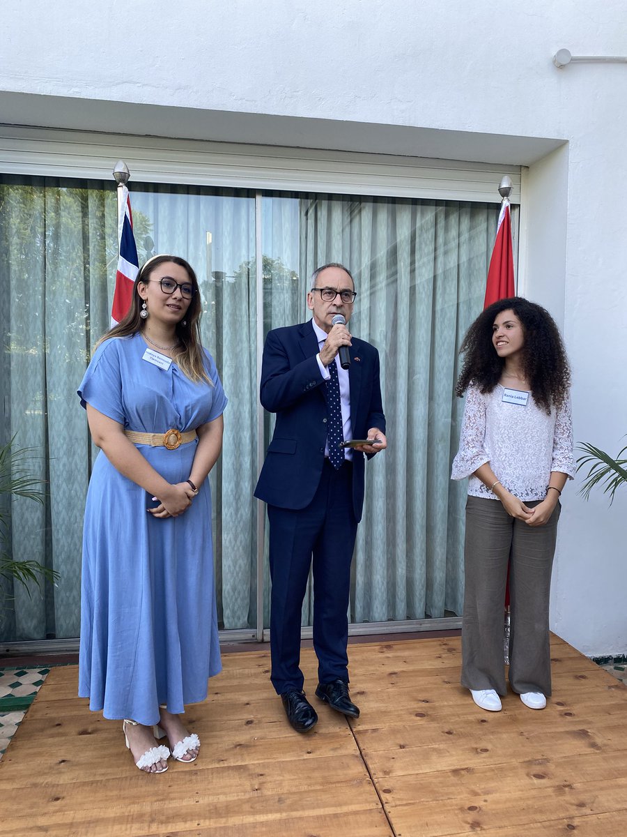 UKinMorocco's tweet image. And that’s a wrap on an inspiring day!

Our two Ambassadors for a Day, Hidaya and Rania, joined our top AFD finalists and leading diplomatic and political figures for an evening of networking and experience-sharing.

#IWD2025 #WomenInSport #AFD2025
