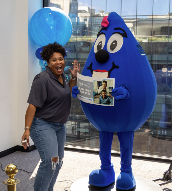 dcwater's tweet image. HAPPENING TONIGHT: Join us for a Lead Free DC virtual info session from 6–7 PM. We’ll walk you through what happens before your lead pipe is replaced—how we plan, prep, and confirm materials on the ground. Join via Microsoft Teams▶️: bit.ly/4k9Zqfl #DCWater